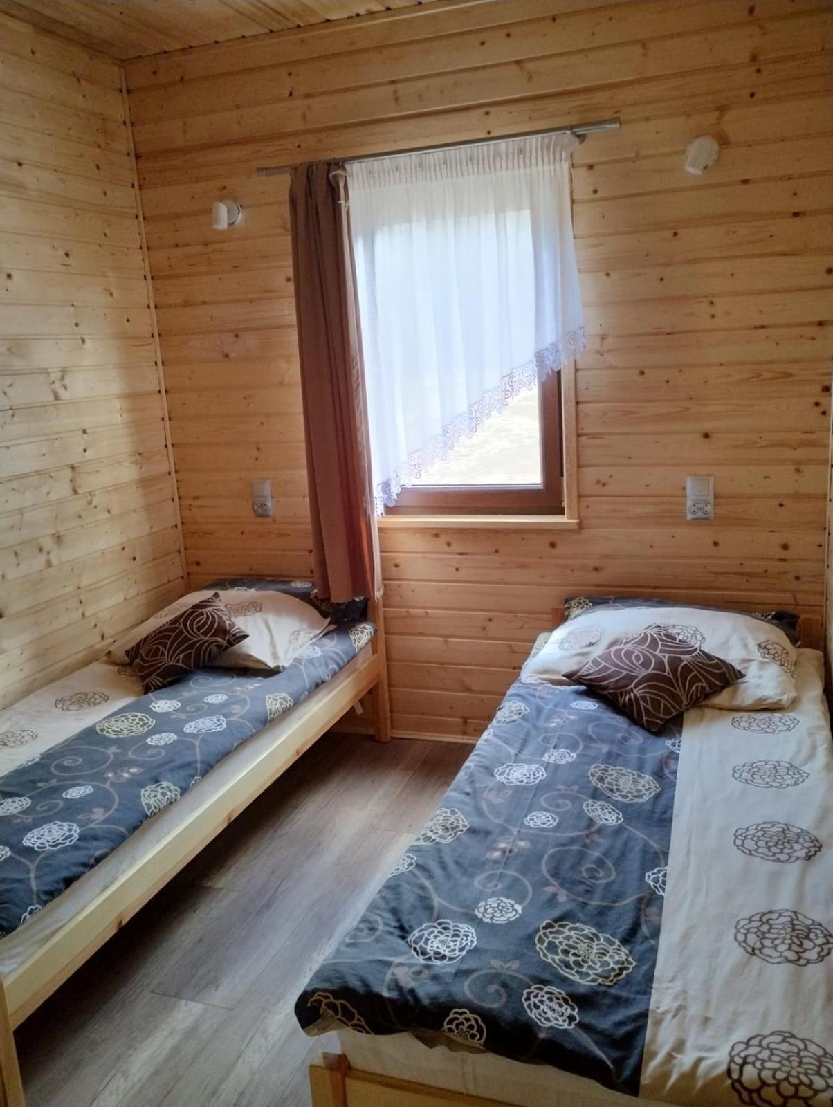 Letniskowe Ostrowite *